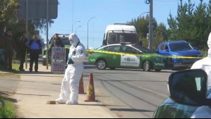 Conductor embiste vehículo de Carabineros para evitar fiscalización por posible intento de ingreso de droga a cárcel de Valparaíso