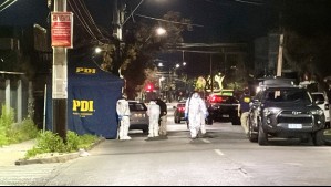 Segundo homicidio consecutivo en Lo Prado: Hombre muere tras ser baleado a bordo de auto