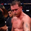 El mexicano Saúl Canelo Álvarez cayó la noche del sábado por decisión unánime ante el estadounidense Terence Crawford en Las Vegas y le entregó sus cuatro cinturones de campeón indiscutido del peso supermediano.