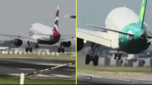 Video muestra cómo fuertes vientos impiden que aviones aterricen en aeropuerto de Londres