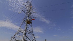 Gigante china buscaría tomar el control de la mayor empresa de transmisión eléctrica de Chile