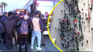 Cierre de estaciones en Línea 1 del Metro generó aglomeración en paraderos de la Alameda