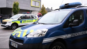 Detienen a menor de 14 años por acuchillar a su profesora en Francia