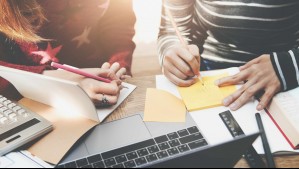 Prestigiosa universidad chilena ofrece 31 cursos gratis: Así puedes inscribirte paso a paso