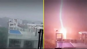 ¡Impactante! Captan momento en que rayo impactó piscina en México