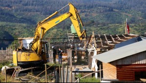 Demolición de toma de Quilpué: Con maquinaria pesada y amplio despliegue policial se derribaron casas instaladas ilegalmente