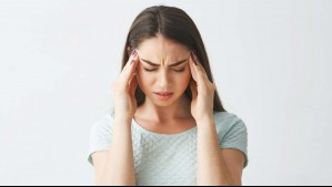 Radiografía de la migraña en Chile: Mujeres la padecen más que los hombres y la mayoría tiene entre 18 y 34 años