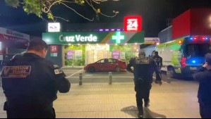 Mordieron a un guardia: Banda de mujeres protagoniza violento turbazo a farmacia en Vitacura