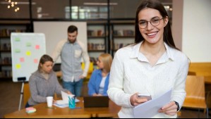 Sueldos pueden superar los $4,6 millones: Estas son las ofertas laborales que el Ministerio de Seguridad tiene disponibles