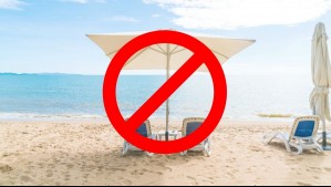 Se arma sola, da sombra y no se vuela: La nueva estrella del verano que reemplazará al tradicional quitasol en las playas