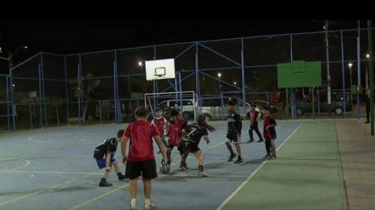 Eficiencia energética: La Granja mejora su infraestructura deportiva con nueva iluminación LED