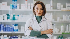 Trabajar en Cruz Verde: Conoce sus ofertas laborales y cómo postular