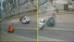 Video muestra impactante choque frontal de tres vehículos en Coquimbo