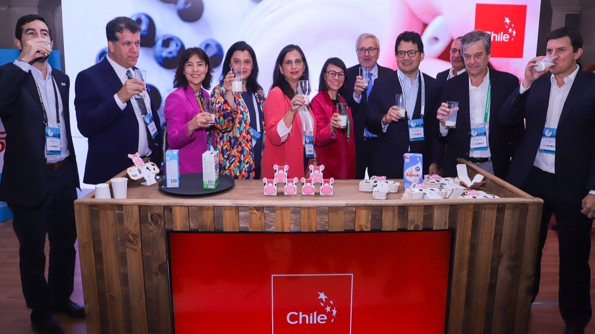 Soprole se convierte en la primera empresa láctea chilena en obtener el sello 'Chile Origen Consciente'