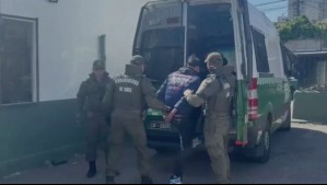 Realizaron dos robos en la misma jornada: Procedimiento policial terminó con 22 antisociales detenidos en el centro de Santiago