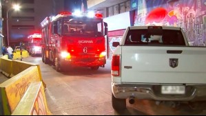 Falló el andamio y arnés de seguridad se cortó: Trabajador de la construcción muere tras caer 20 metros en el centro de Santiago