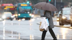Feriado de Halloween traería lluvias a Santiago: ¿A qué hora podría haber precipitaciones este viernes?