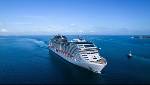 Cruceros ofrecen sueldos de hasta $4,7 millones: Estos son los cargos a postular