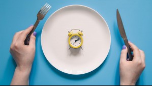 'El cuerpo no necesita ayunos para desintoxicarse': Nutricionista aclara mitos sobre el ayuno intermitente