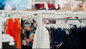 Tienda chilena de ropa llega a Argentina para competir con Shein y Temu: Destacan alternativa low cost y precios ultracompetitivos