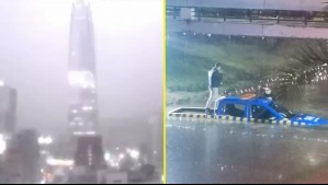 Videos muestran impactante relámpago y calles inundadas tras la intensa lluvia en Santiago