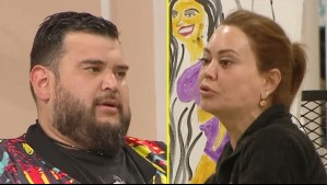 Daniella Campos enfrenta a gritos a Otakin en 'El Internado': Se enojó porque Tita Ureta lo ayudó a doblar sus chaquetas