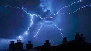 También hay 'probabilidad de granizos': Meteorología emite alerta para tres regiones del país por tormentas eléctricas