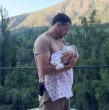 Pangal Andrade volvió al país tras participar en el Mundial de Rafting en Argentina y compartió un emotivo video con su hija recién nacida, Alanna, en redes sociales. Mira el registro que enterneció a sus seguidores.