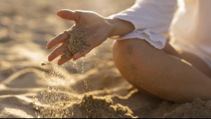 Estudio sugiere que humanos tendríamos un séptimo sentido relacionado con el tacto: ¿De qué se trata?