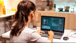 Cursos gratuitos de informática con Sence: Programación, ciberseguridad e IA sin costo