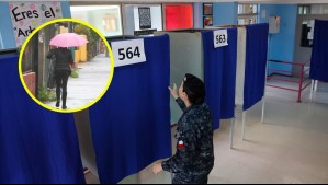 'Ir lo más temprano posible a votar': Precipitaciones sorprenden a Santiago al inicio de la jornada de elecciones