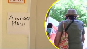 Video del momento en que adulta mayor logra salir de ascensor en el que quedó atrapada en local de votación