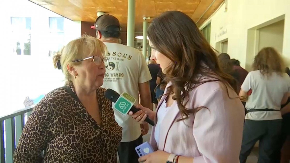 'Yo no tengo que hacer esta fila': Mujer acusa larga espera para votar en colegio de La Florida