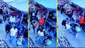 Graban descarado robo en la Alameda: Entre varios delincuentes agarran a un hombre y le vacían sus bolsillos