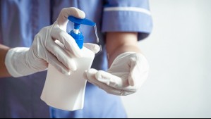 ISP informa retiro del mercado de lote de popular antiséptico