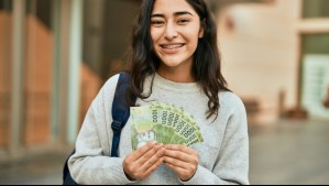 Bono Graduación de Cuarto Medio: ¿Quiénes son los beneficiarios y cuándo es el pago?