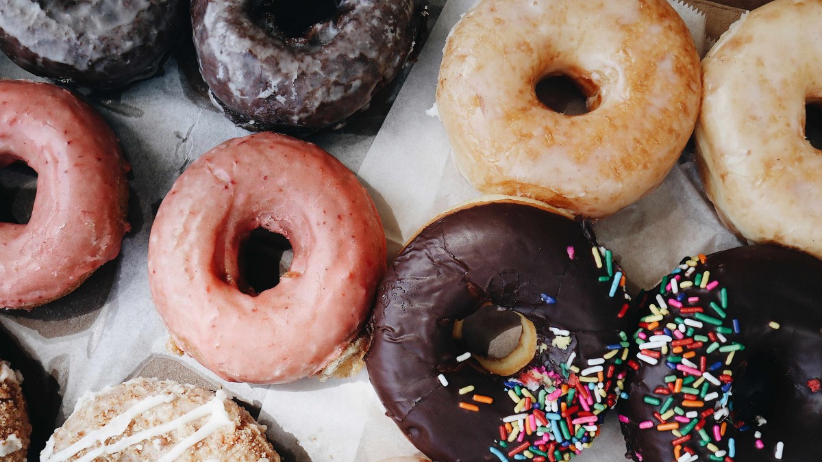 Las nuevas marcas que franquiciadora de Dunkin' podría traer a Chile