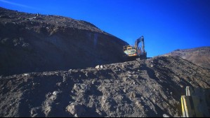 Minero muere tras caer por quebrada mientras conducía maquinaria en Petorca