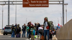 Migrantes varados en el límite entre Chile y Perú: Revive el especial de Meganoticias desde la frontera norte
