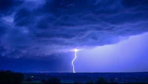 Meteorología emite 'alerta' por tormentas eléctricas en zonas de una región del país