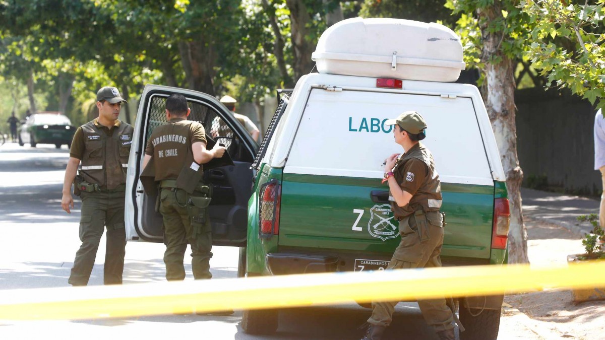 Apuñalan a estudiante de 15 años tras salir de clases en liceo de Quinta Normal