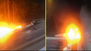 Video capta momento en que camión se estrella en carretera de EEUU y causa enorme explosión