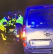 Un hombre murió de un infarto tras enterarse de que su esposa falleció en un accidente en Muíños, España. El conductor ebrio que la mató quedó en libertad. Revisa los detalles.