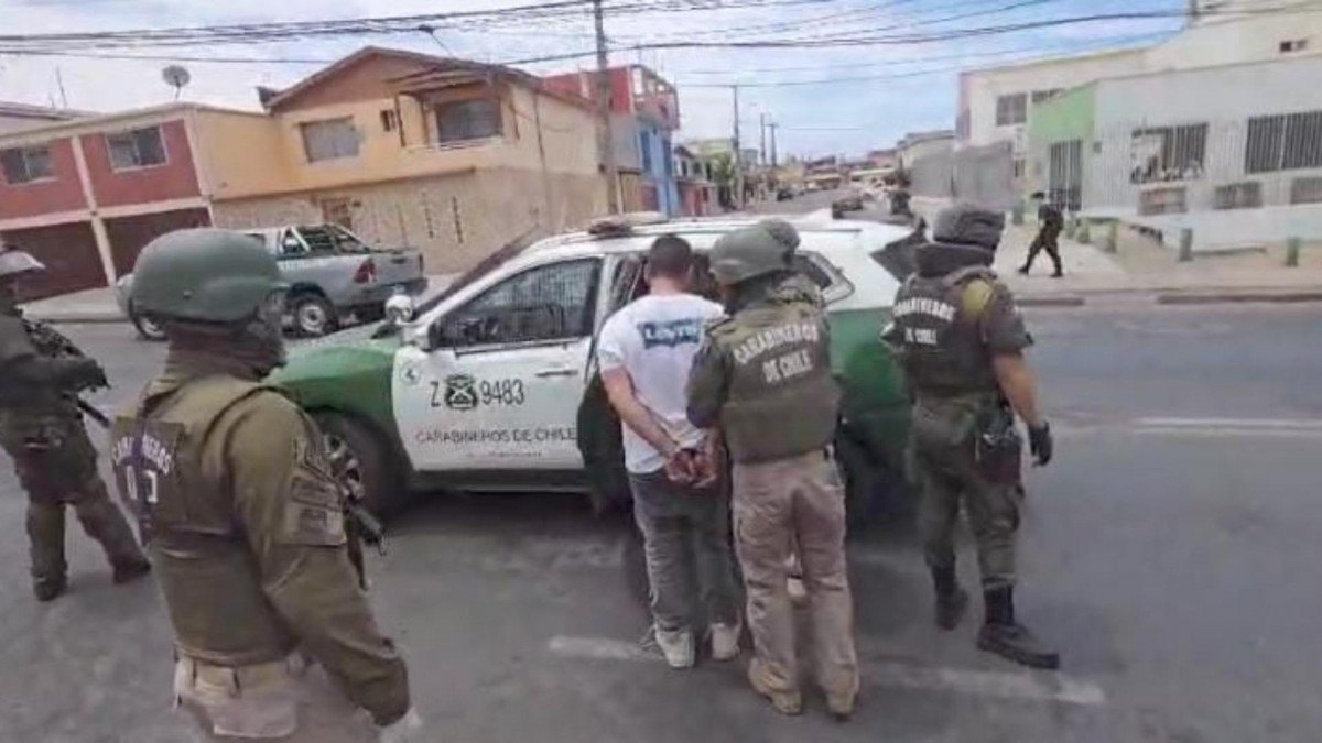 Operativo por tráfico de drogas dejó 30 detenidos en la región de Antofagasta: Se allanaron 23 domicilios