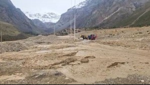 Alerta Temprana Preventiva en 10 comunas de la RM: Senapred informa rescate de personas aisladas por aluviones en Cajón del Maipo
