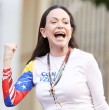 La opositora venezolana María Corina Machado está a salvo y viajará a Oslo, pero no podrá llegar a la ceremonia de entrega del Nobel de la Paz ni al resto de actos previstos este miércoles, informó el Instituto Nobel.