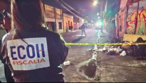 Balacera en Recoleta: Hombre muere y mujer resulta herida tras ataque en plena calle