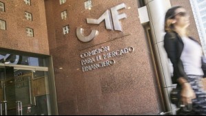 CMF alerta sobre apps fraudulentas que ofrecen créditos: Este es el listado