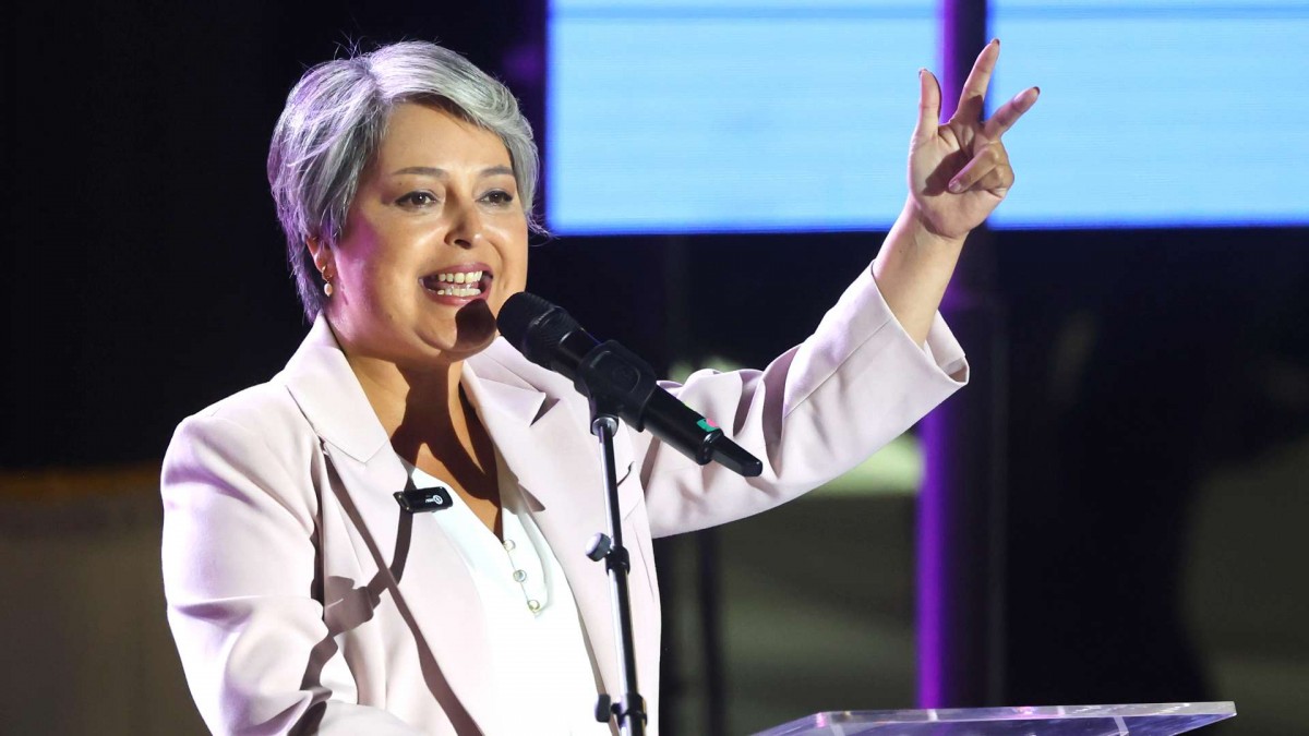 'Las 40 horas no se tocan' y 'mano firma contra la delincuencia': Así fue el cierre de campaña de Jara en Coquimbo