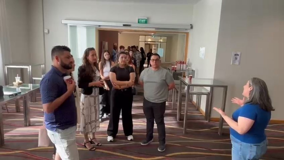 'Les pido paciencia': Cónsul en Nueva Zelanda explica retraso en el inicio de la segunda vuelta en Auckland